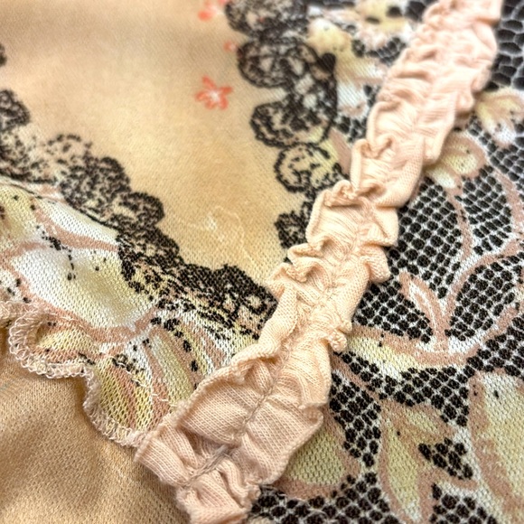 Chic Sleeveless Floral Lace Dress - Picture 11 of 14